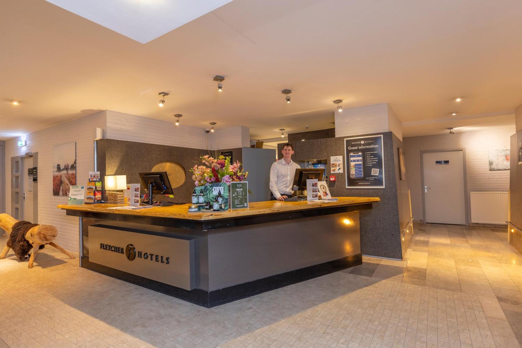 Fletcher Hotel-Restaurant De Buunderkamp 沃尔夫黑泽 外观 照片